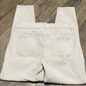 Maurices size large skinny khaki worn once